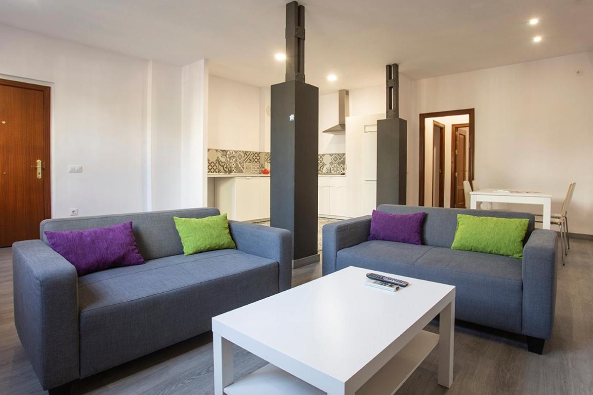 Pelicano Urban Apartment Seville Exterior photo