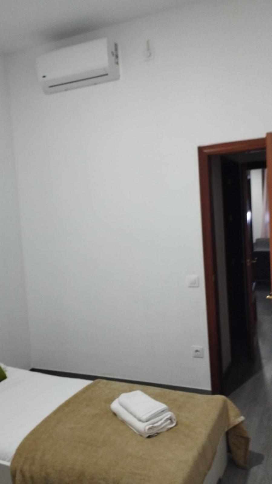 Pelicano Urban Apartment Seville Exterior photo