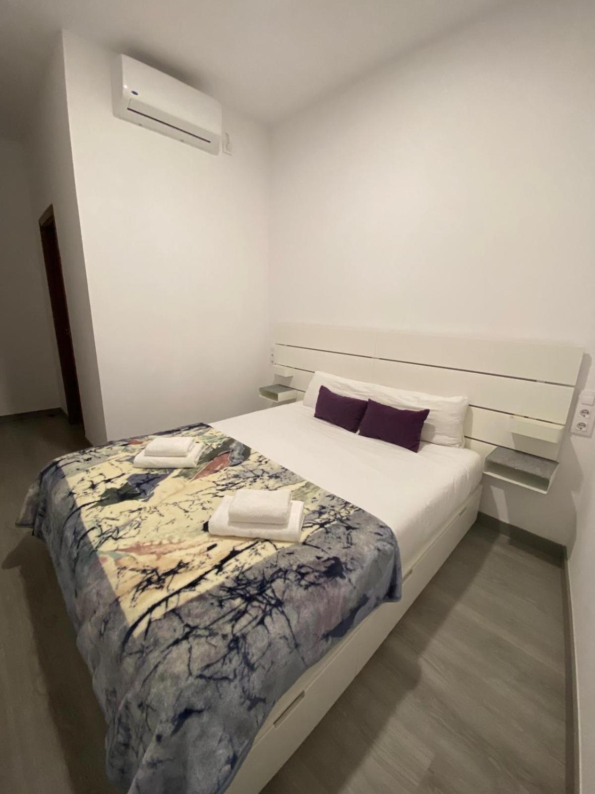 Pelicano Urban Apartment Seville Exterior photo